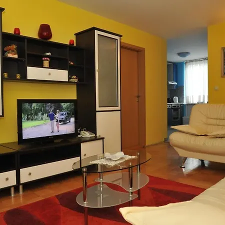 Lara Tour As Apartman